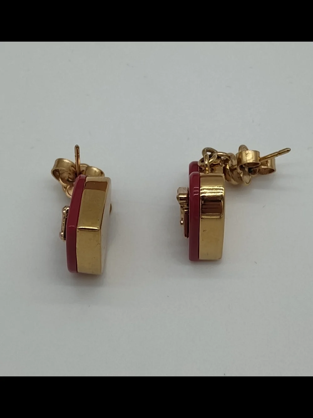 LOUIS VUITTON Lock Me Heart Earrings M66790 Gold Red Resin Dangle EUC With COA